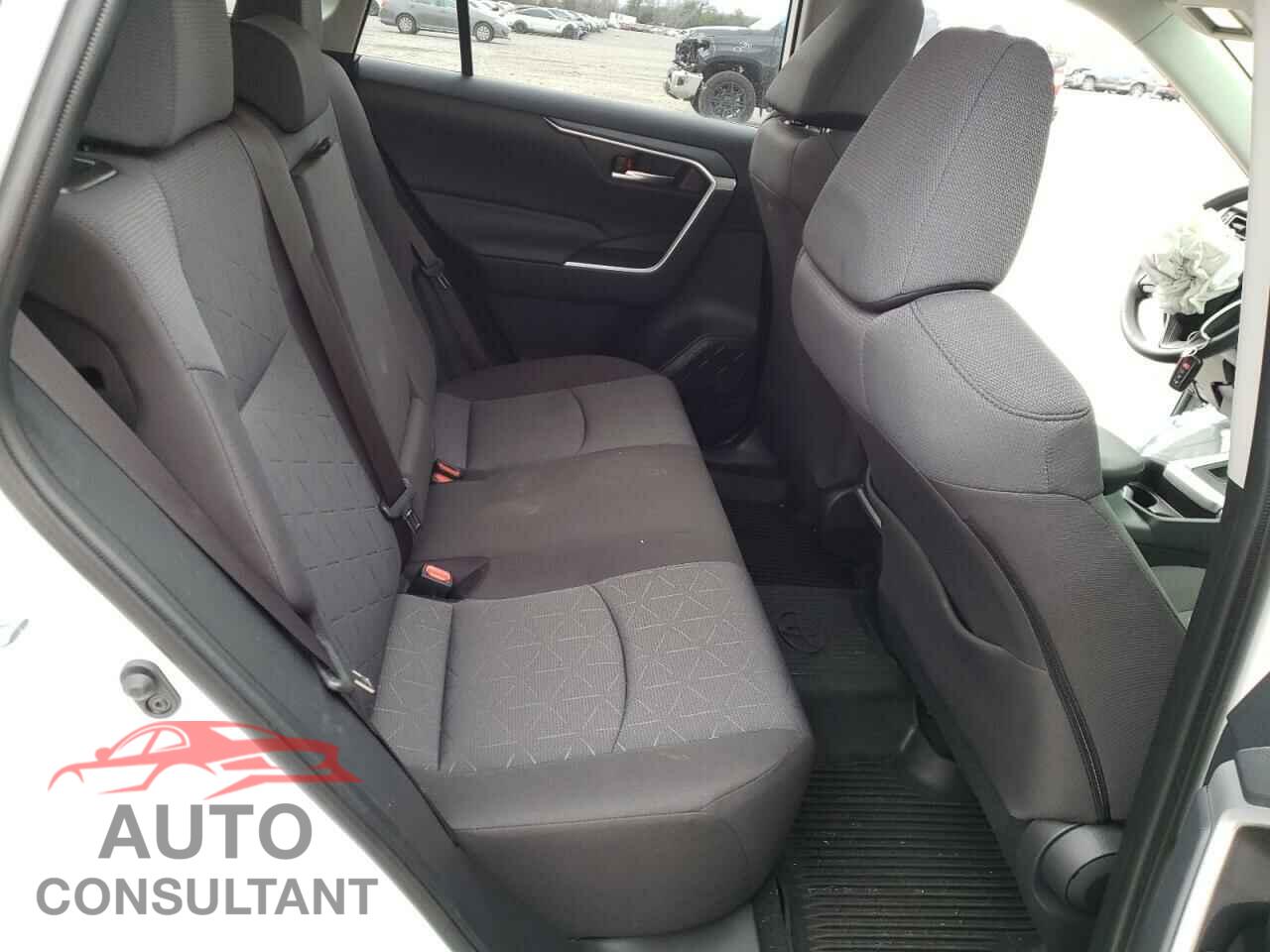 TOYOTA RAV4 2019 - JTMP1RFV9KD035165