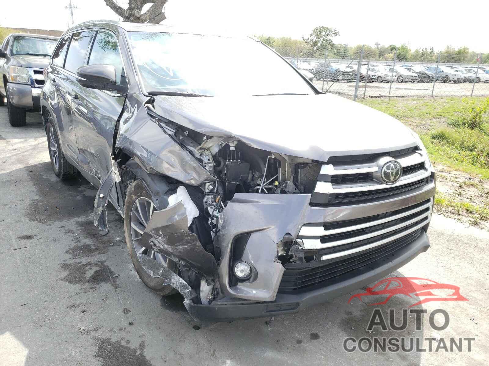 TOYOTA HIGHLANDER 2018 - 5TDKZRFH0JS534808
