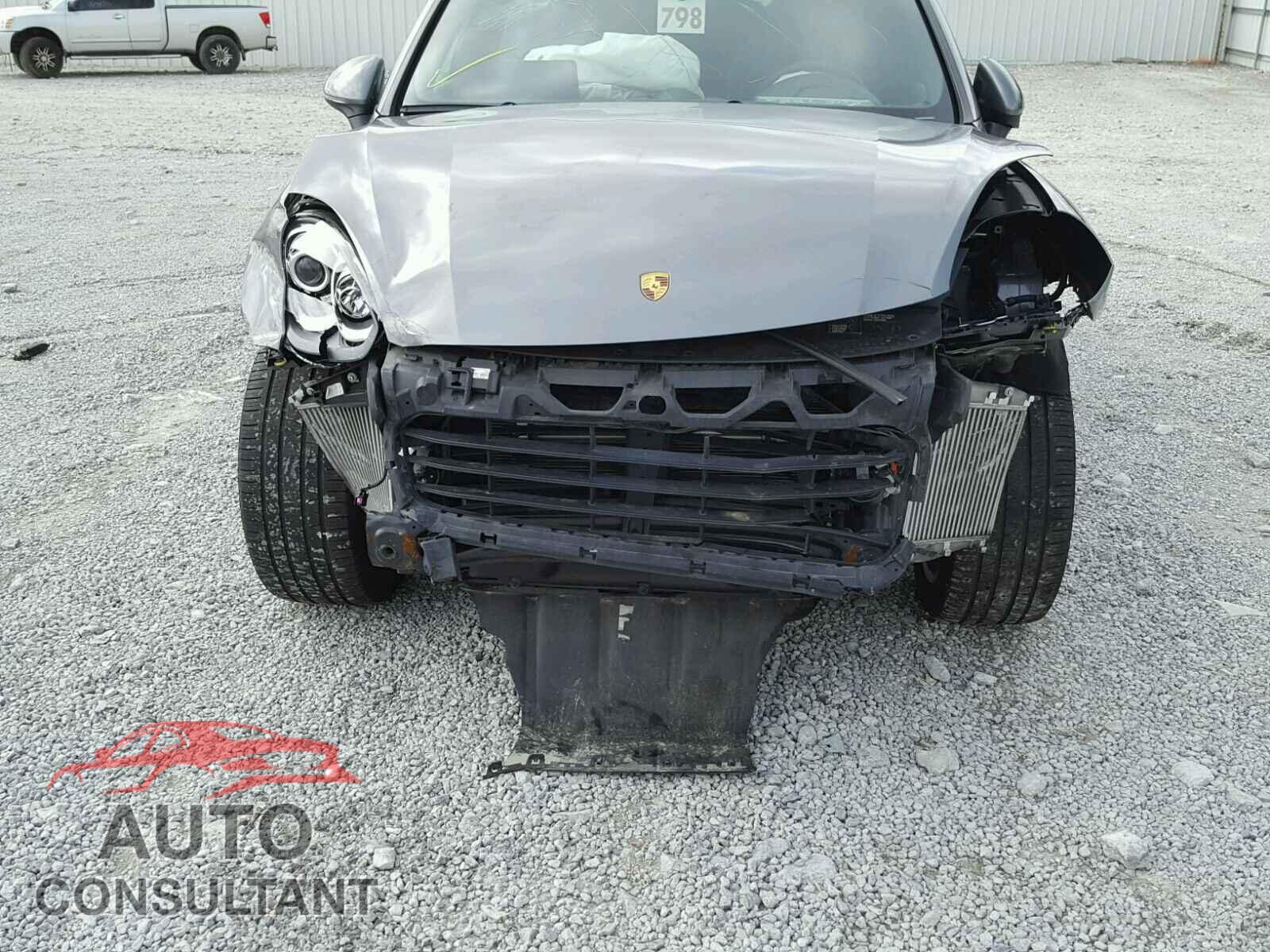 PORSCHE CAYENNE 2016 - WP1AB2A21GLA93287