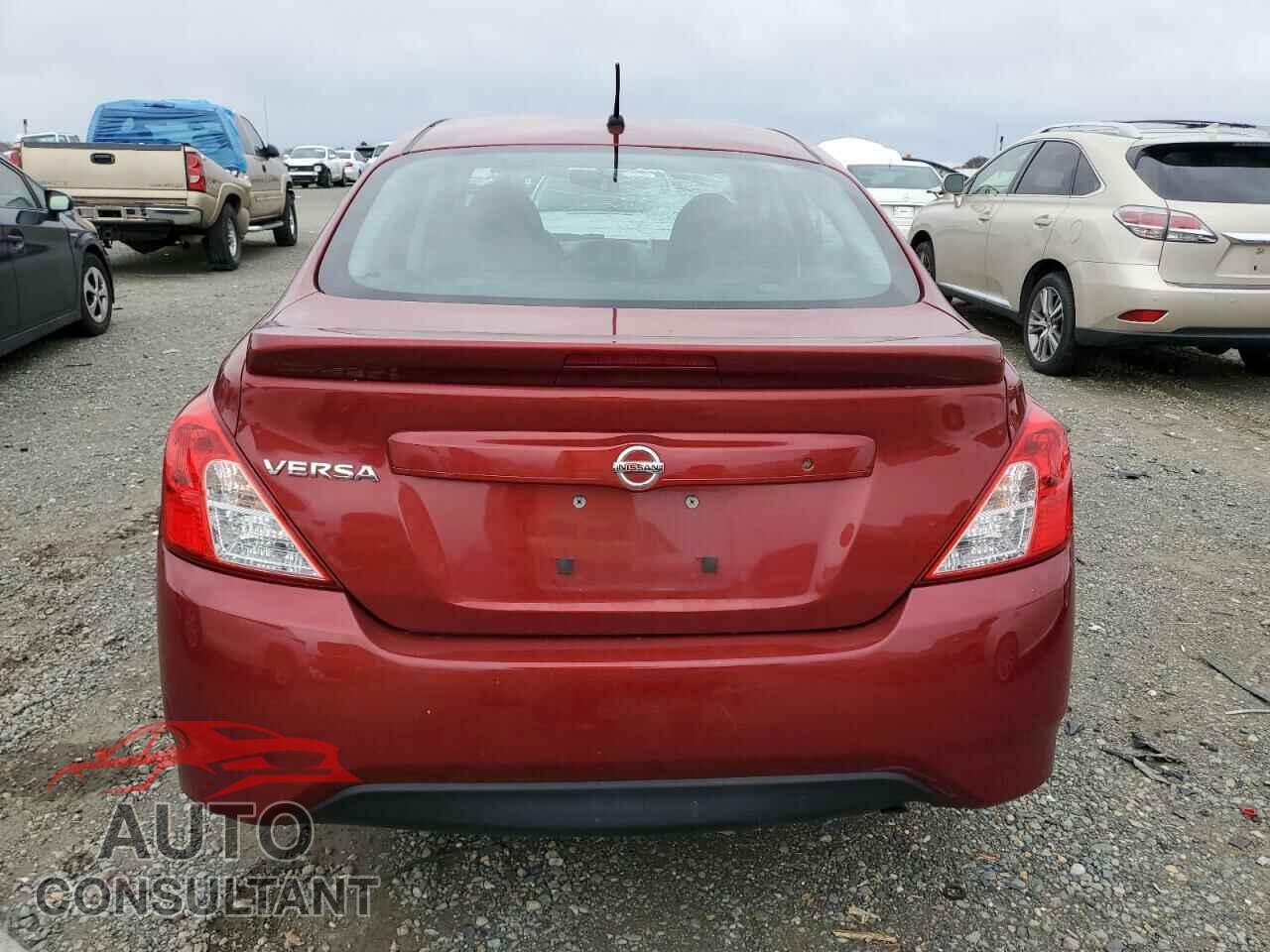NISSAN VERSA 2017 - 3N1CN7AP9HL902103