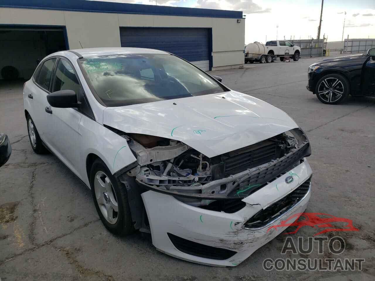 FORD FOCUS 2016 - 1FADP3E24GL360430