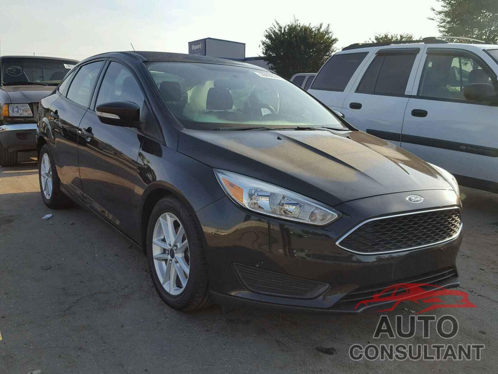 FORD FOCUS 2015 - 1FADP3F22FL372556