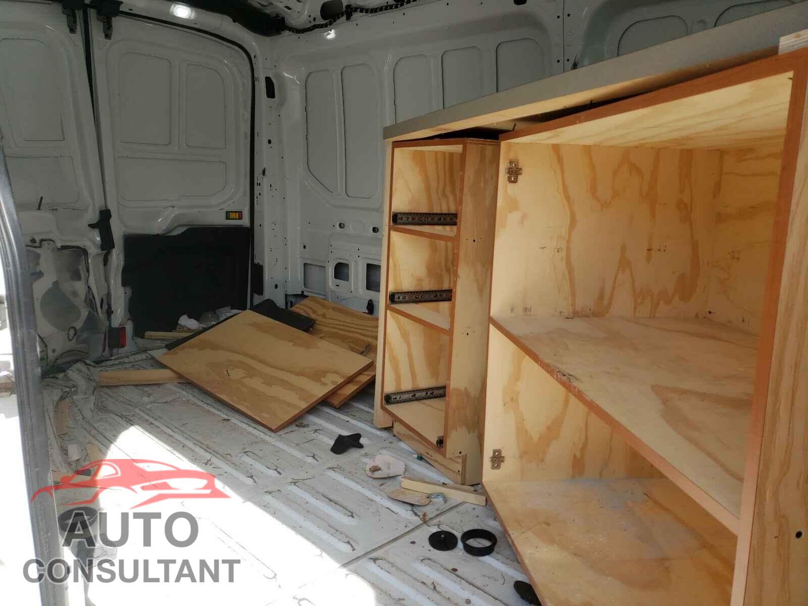 FORD TRANSIT CO 2019 - 1FTYR2CM9KKA74169