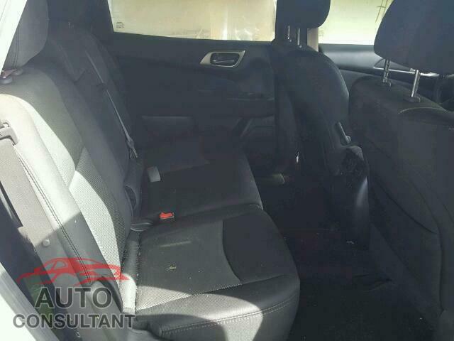 NISSAN PATHFINDER 2017 - 5N1DR2MM8HC610816