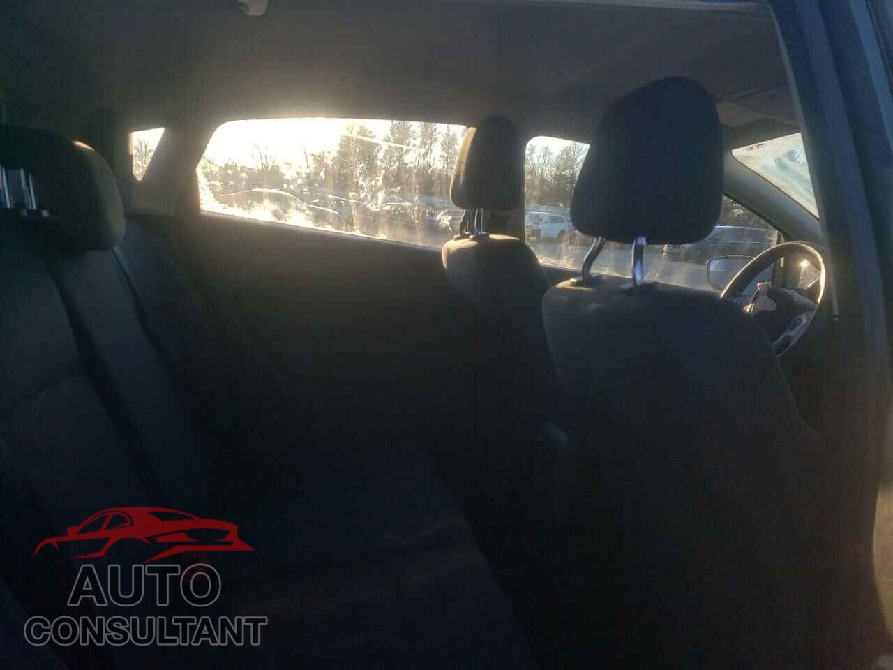 FORD FIESTA 2018 - 3FADP4EJ3JM138643