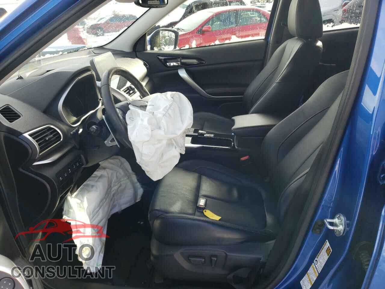 MITSUBISHI ECLIPSE 2018 - JA4AT5AA3JZ048258