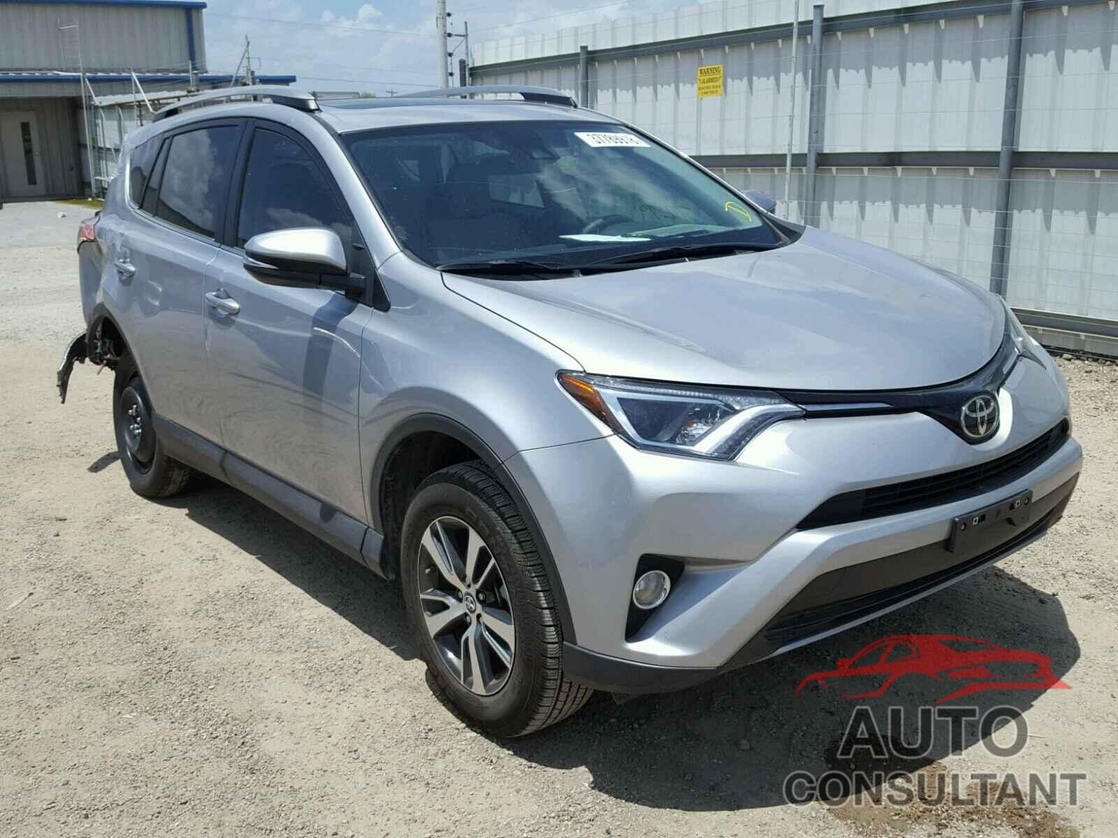 TOYOTA RAV4 XLE 2018 - 2T3WFREV9JW422136