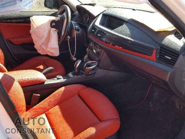 BMW X1 2015 - WBAVL1C5XFVY37745