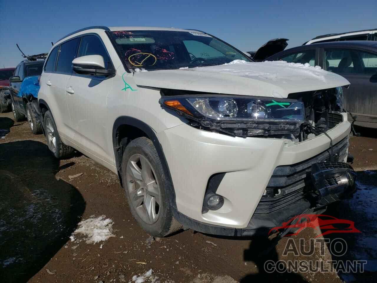 TOYOTA HIGHLANDER 2019 - 5TDDZRFH9KS705209