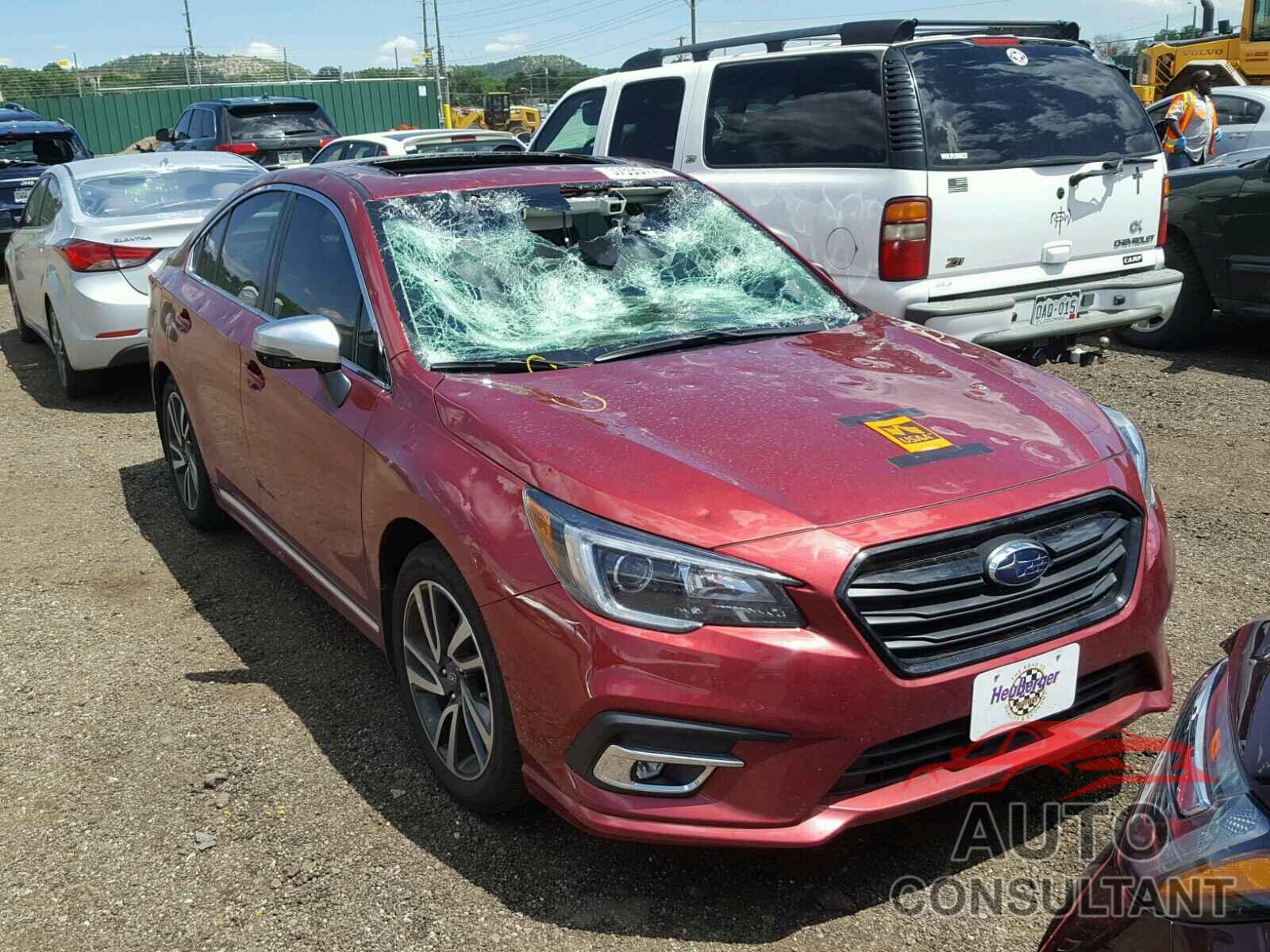 SUBARU LEGACY 2018 - 4S3BNAS67J3036396