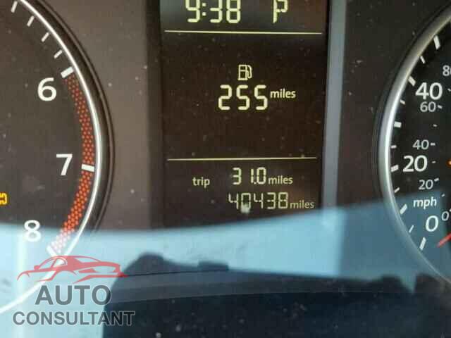 VOLKSWAGEN PASSAT 2015 - 1VWAT7A32FC009459