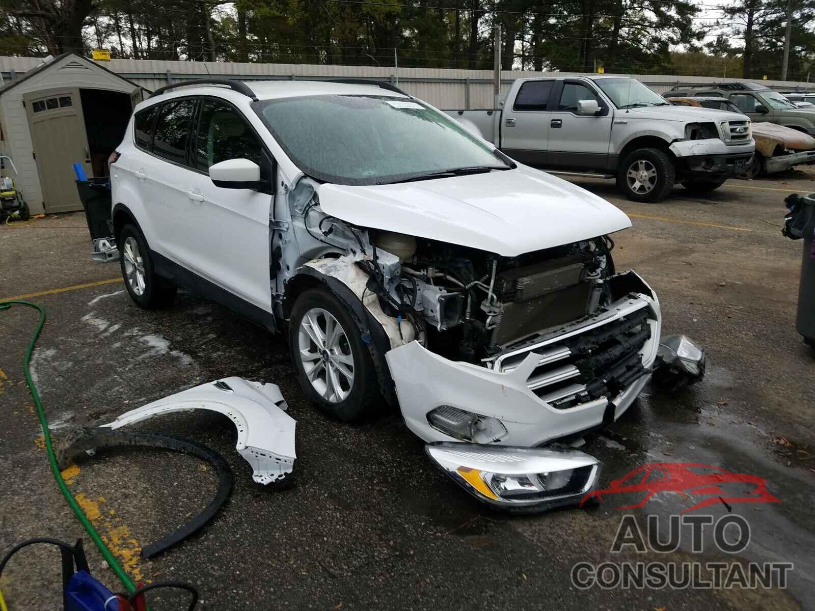 FORD ESCAPE 2018 - 1FMCU0GD0JUC85055