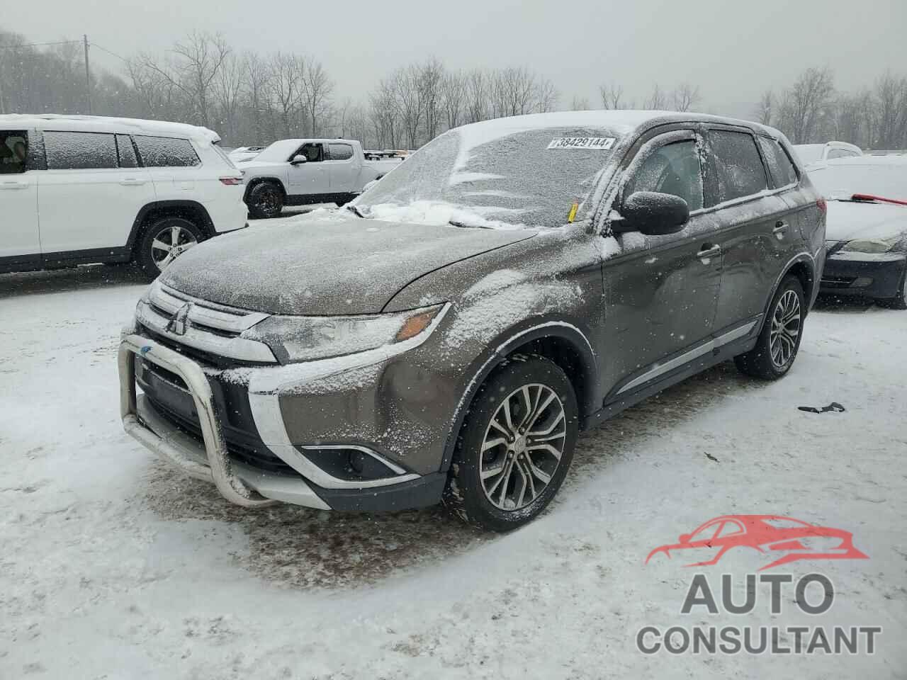 MITSUBISHI OUTLANDER 2018 - JA4AZ2A36JZ008481