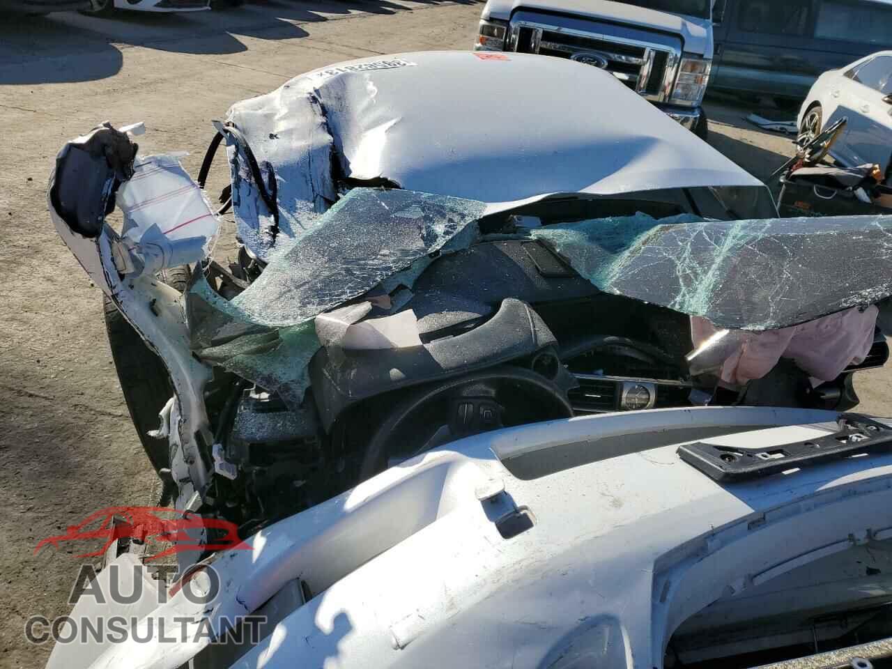 LEXUS IS 2017 - JTHBA1D23H5042523