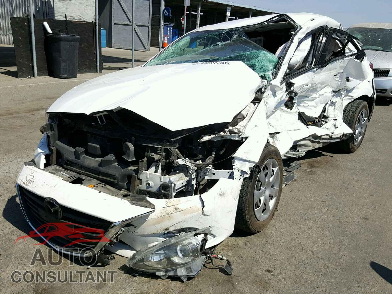 MAZDA 3 2015 - 3MZBM1U76FM133150