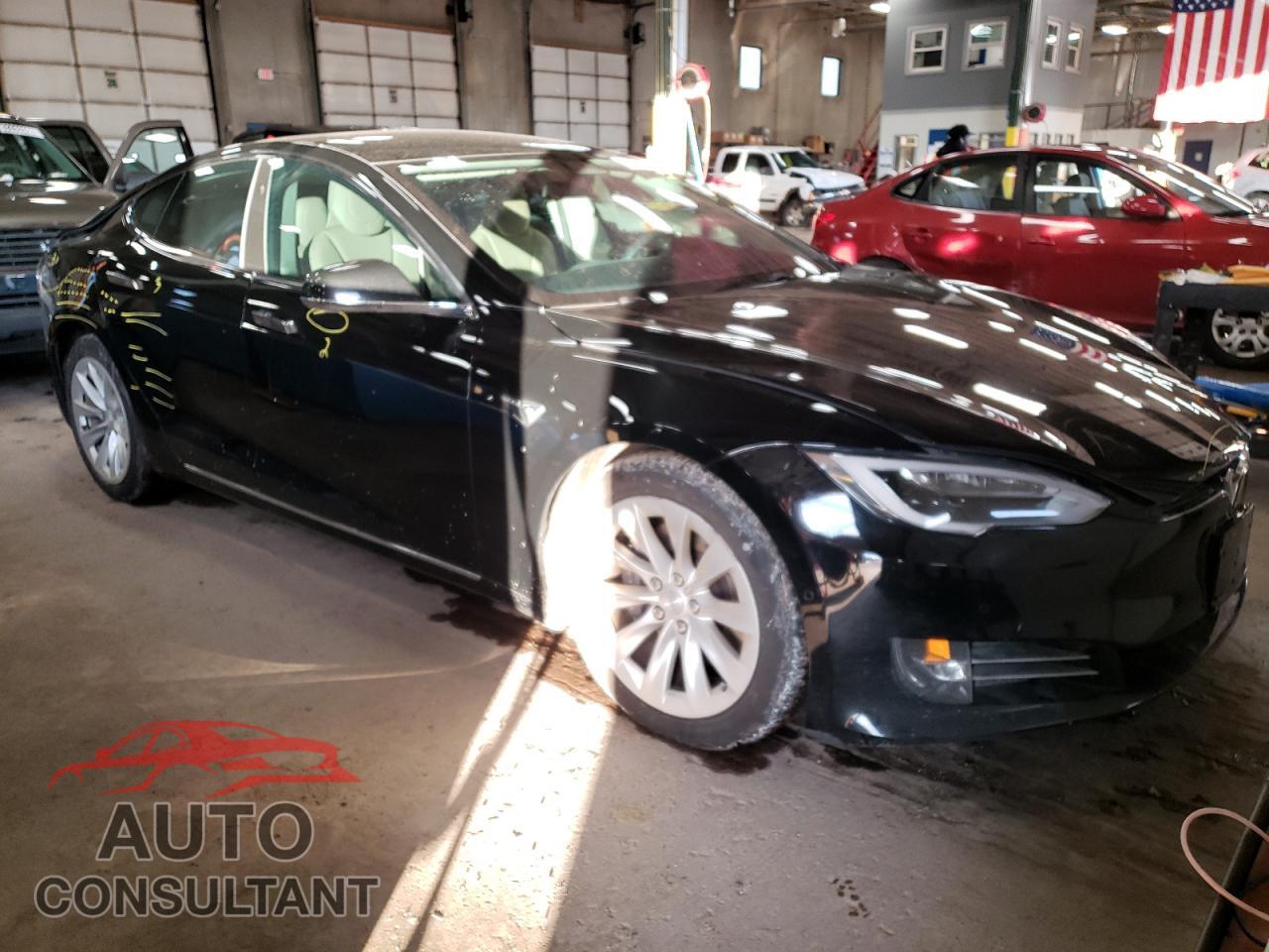 TESLA MODEL S 2017 - 5YJSA1E24HF193501