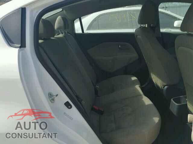 KIA RIO 2015 - KNADM4A33F6520721