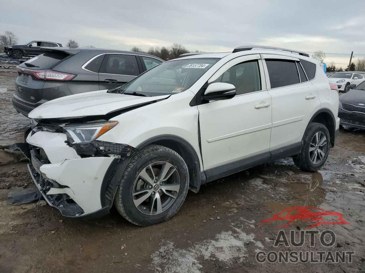 TOYOTA RAV4 2017 - JTMRFREV0HJ701089