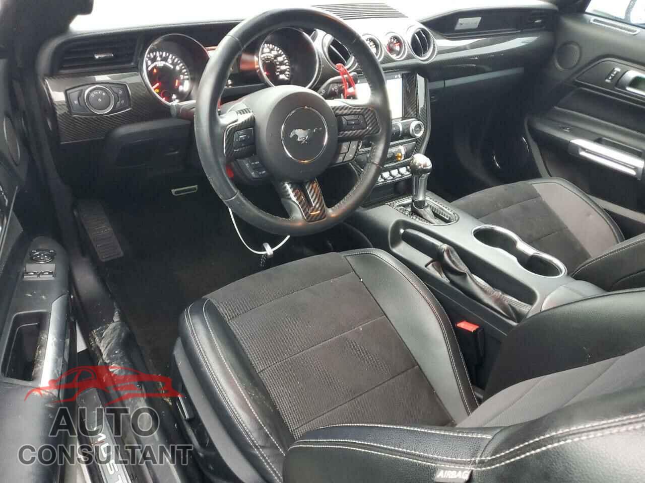 FORD MUSTANG 2018 - 1FA6P8CF2J5127461