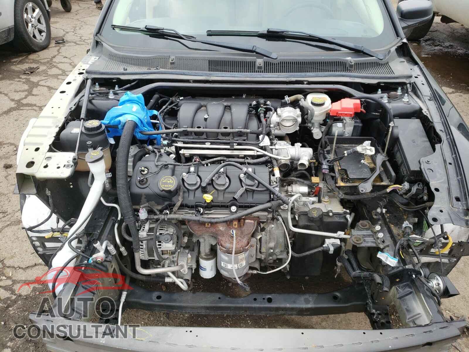 FORD TAURUS 2017 - 1FAHP2D88HG110877