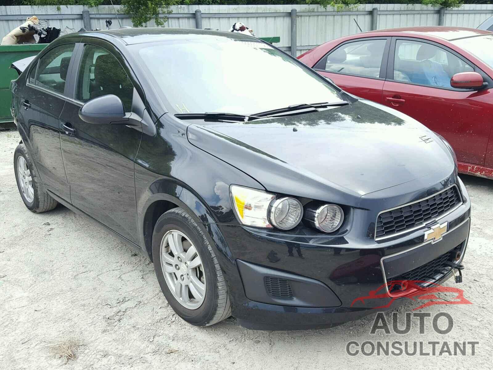 CHEVROLET SONIC 2016 - 1G1JC5SH3G4129115