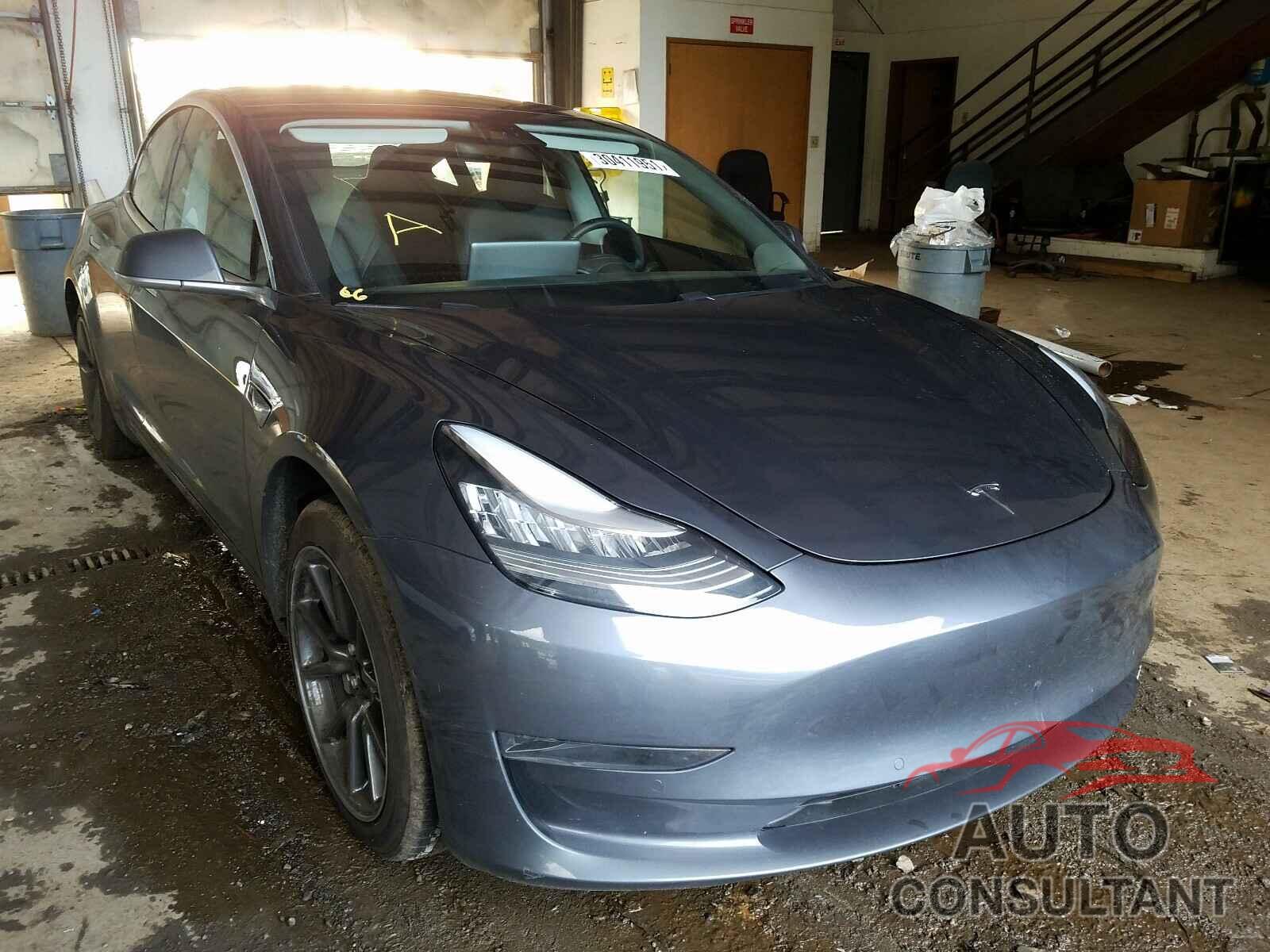 TESLA MODEL 3 2020 - 5YJ3E1EA5LF705047