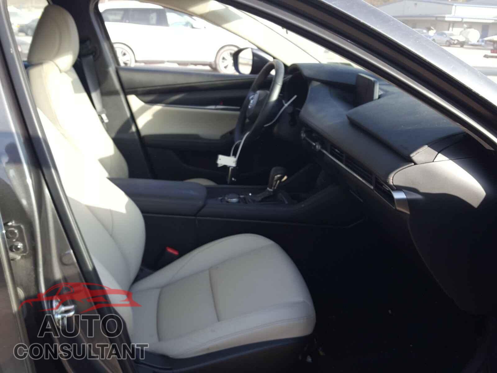 MAZDA 3 2020 - JM1BPBCM7L1147848
