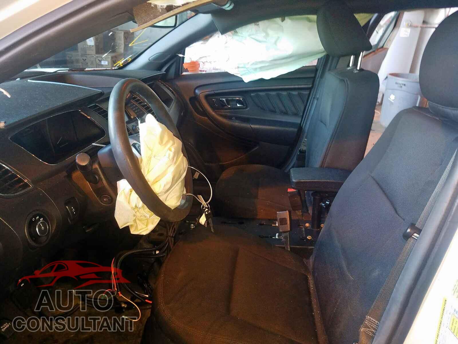 FORD TAURUS 2017 - 1C4PJMBX4LD623261