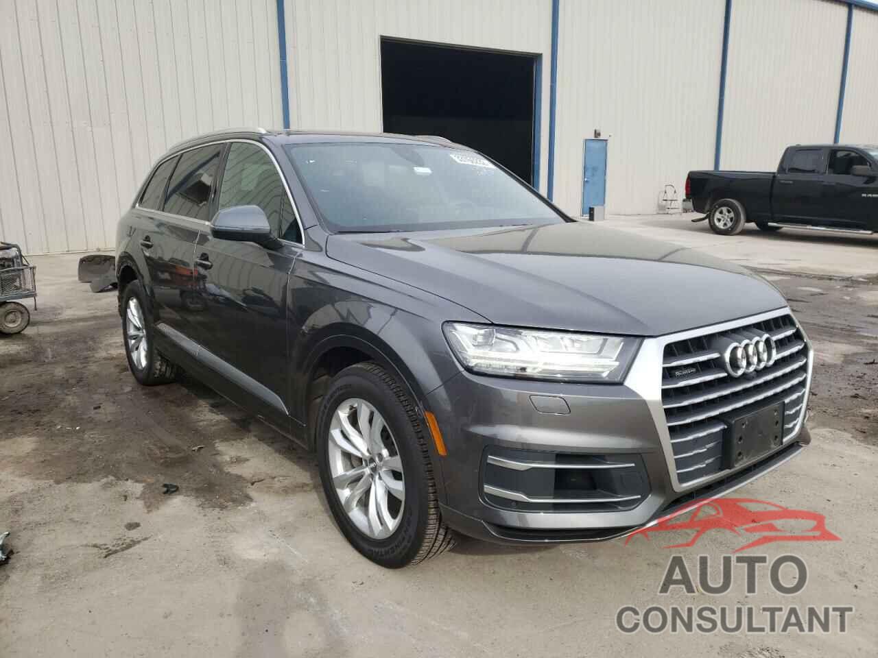 AUDI Q7 2018 - WA1LAAF74JD034242