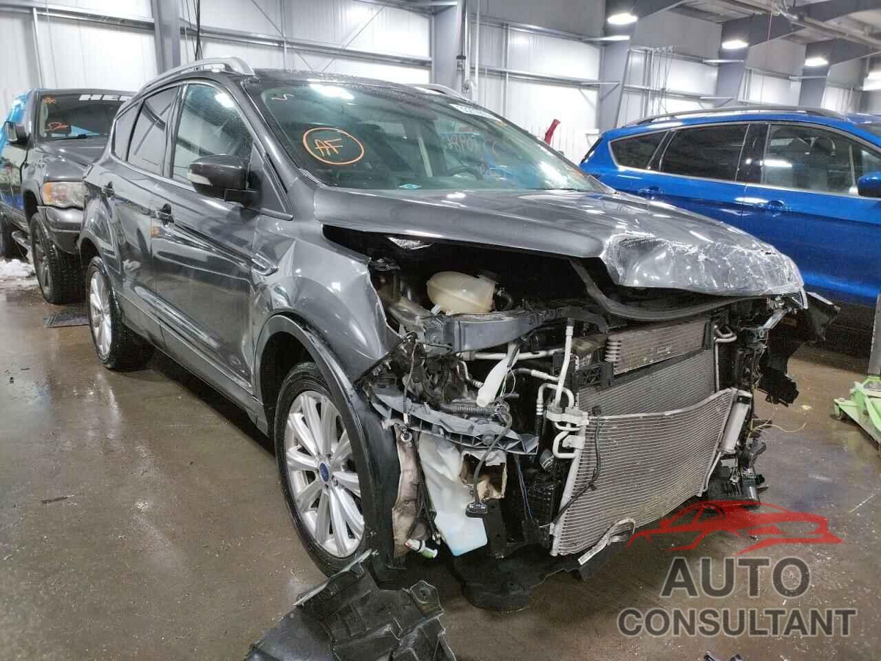 FORD ESCAPE 2017 - 1FMCU9J98HUC86506