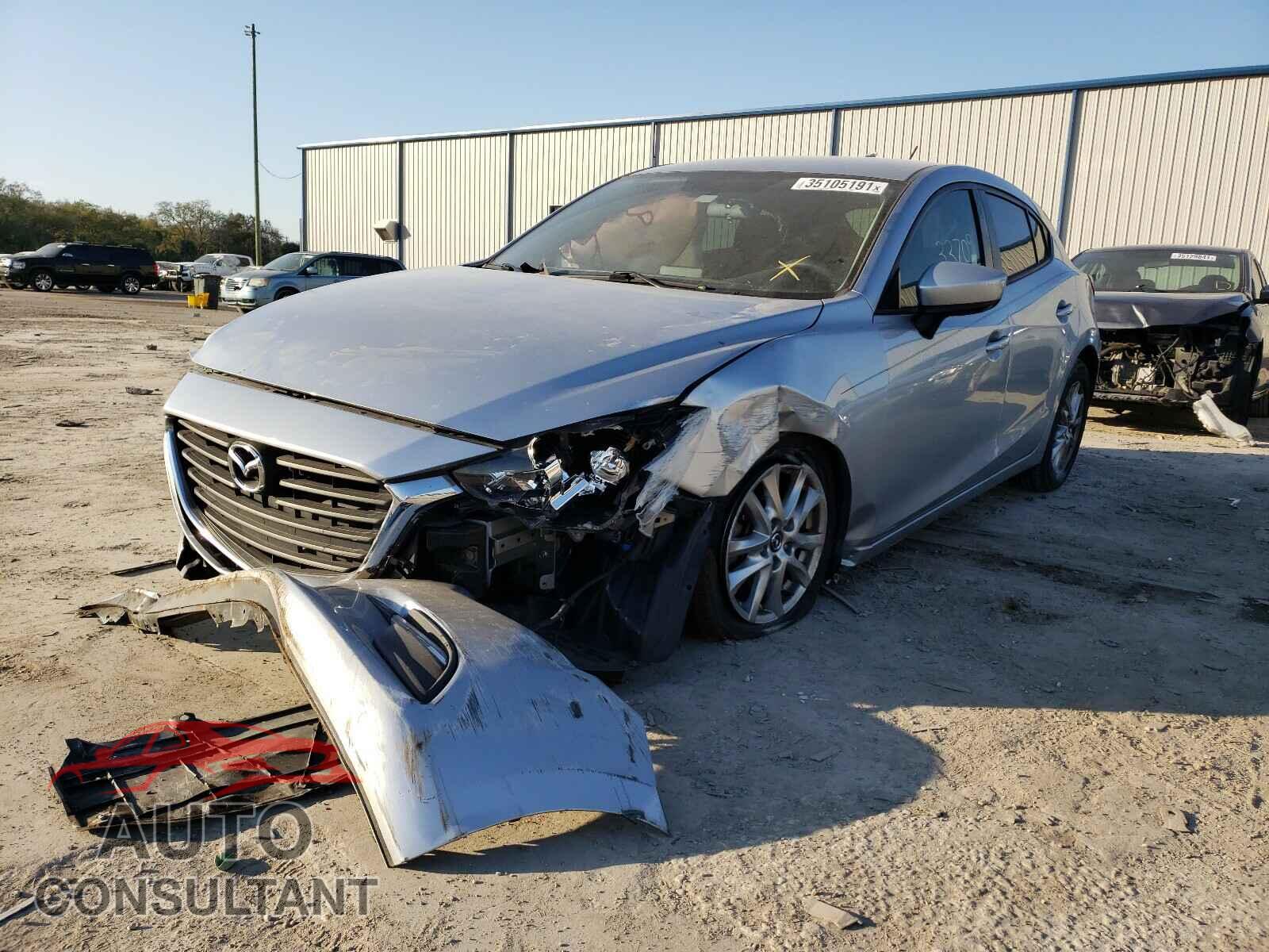 MAZDA 3 2017 - 3MZBN1K7XHM118265
