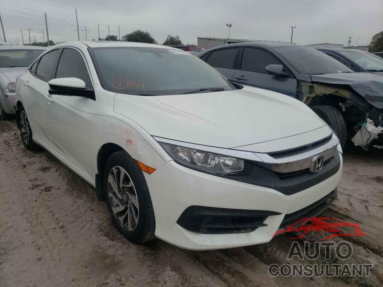 HONDA CIVIC 2018 - 19XFC2F79JE023965