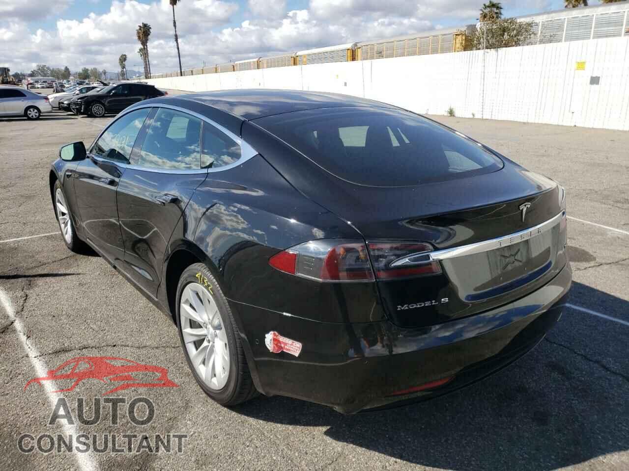 TESLA MODEL S 2018 - 5YJSA1E28JF277343