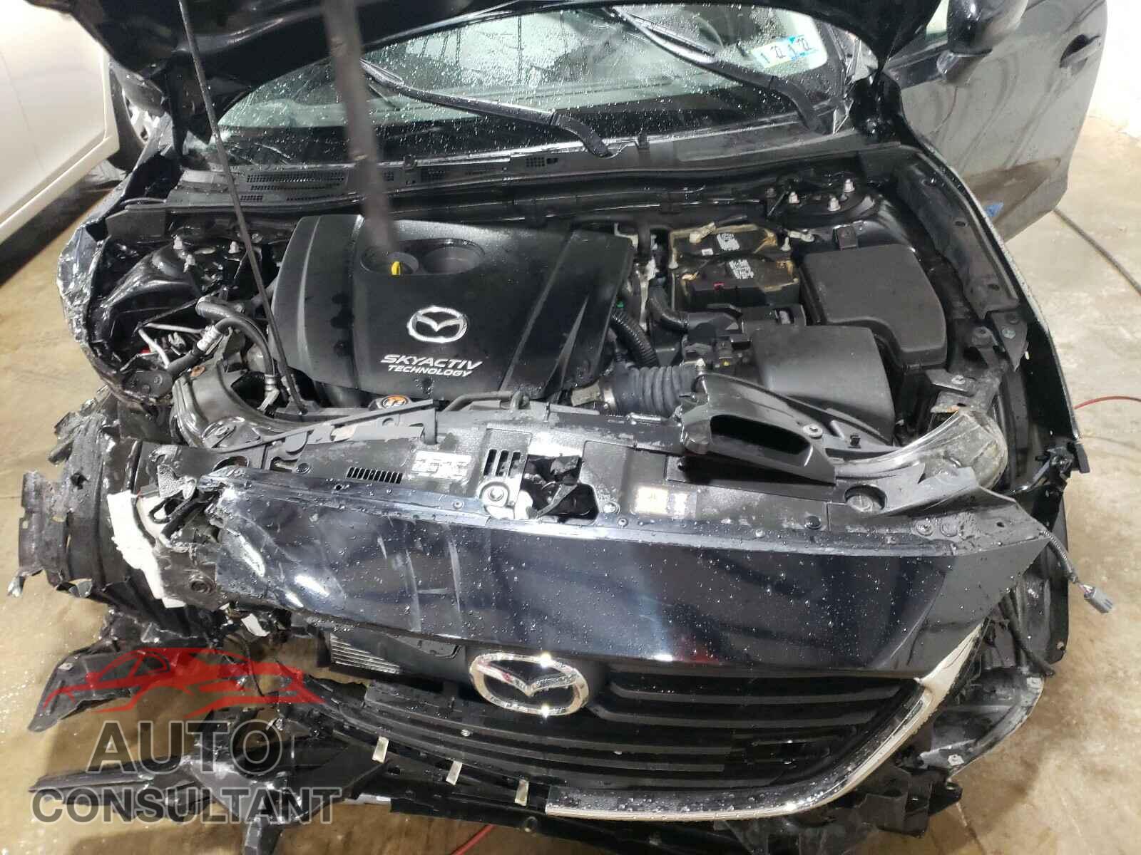 MAZDA 3 2017 - 3MZBN1U75HM119482
