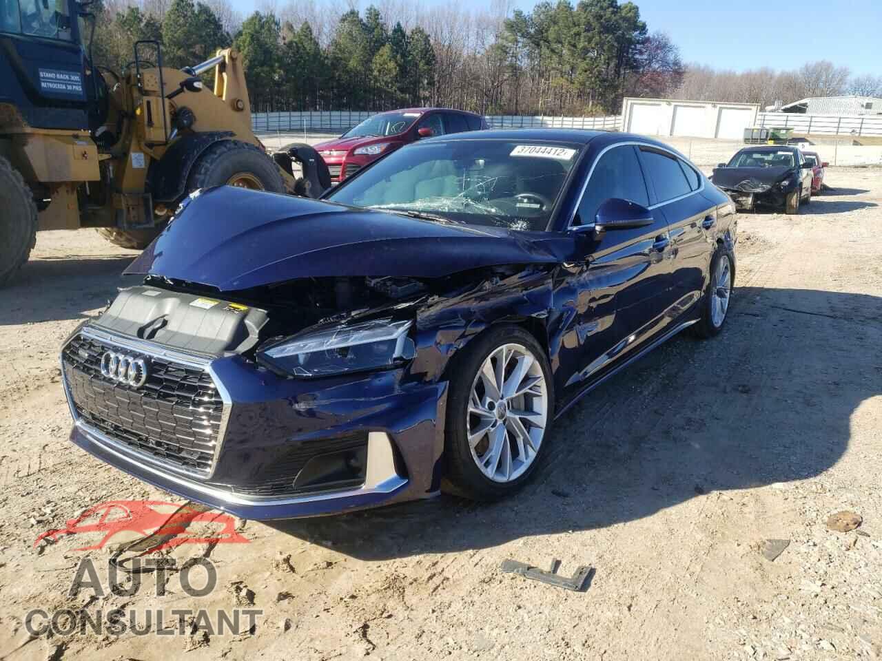 AUDI A5 2020 - WAUCNCF50LA001275