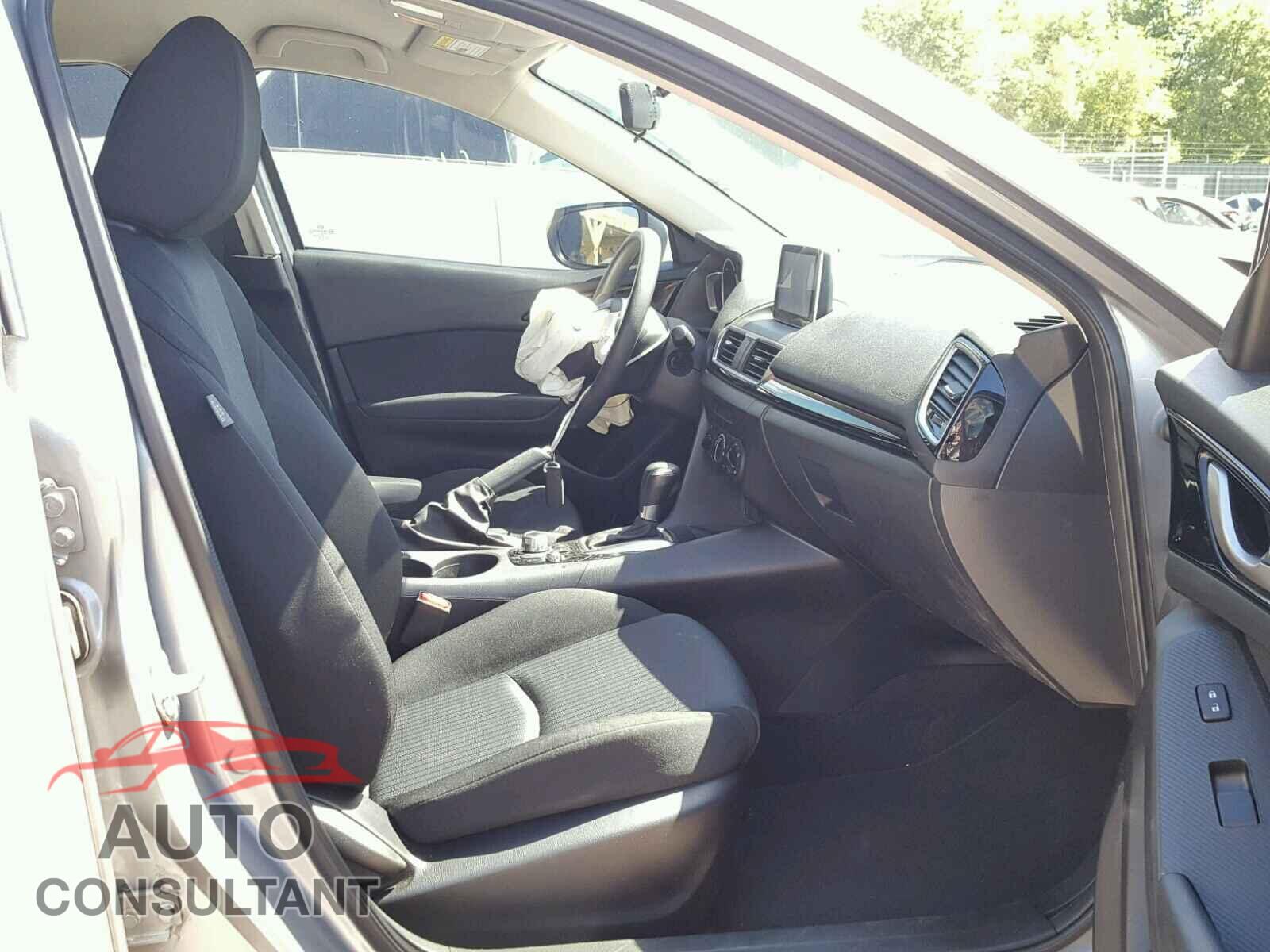 MAZDA 3 2015 - JM1BM1U76F1254129