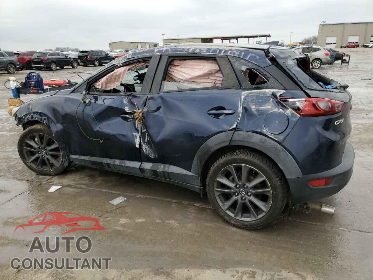 MAZDA CX-3 2017 - JM1DKDC76H0156227
