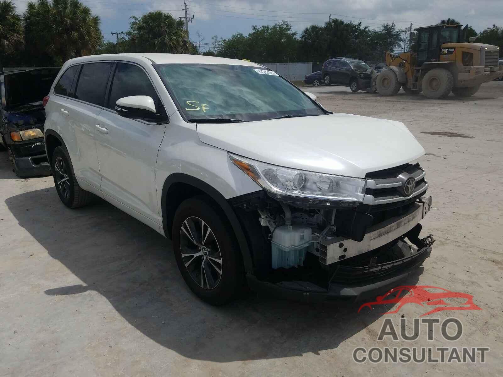 TOYOTA HIGHLANDER 2018 - 5TDZARFH8JS034773