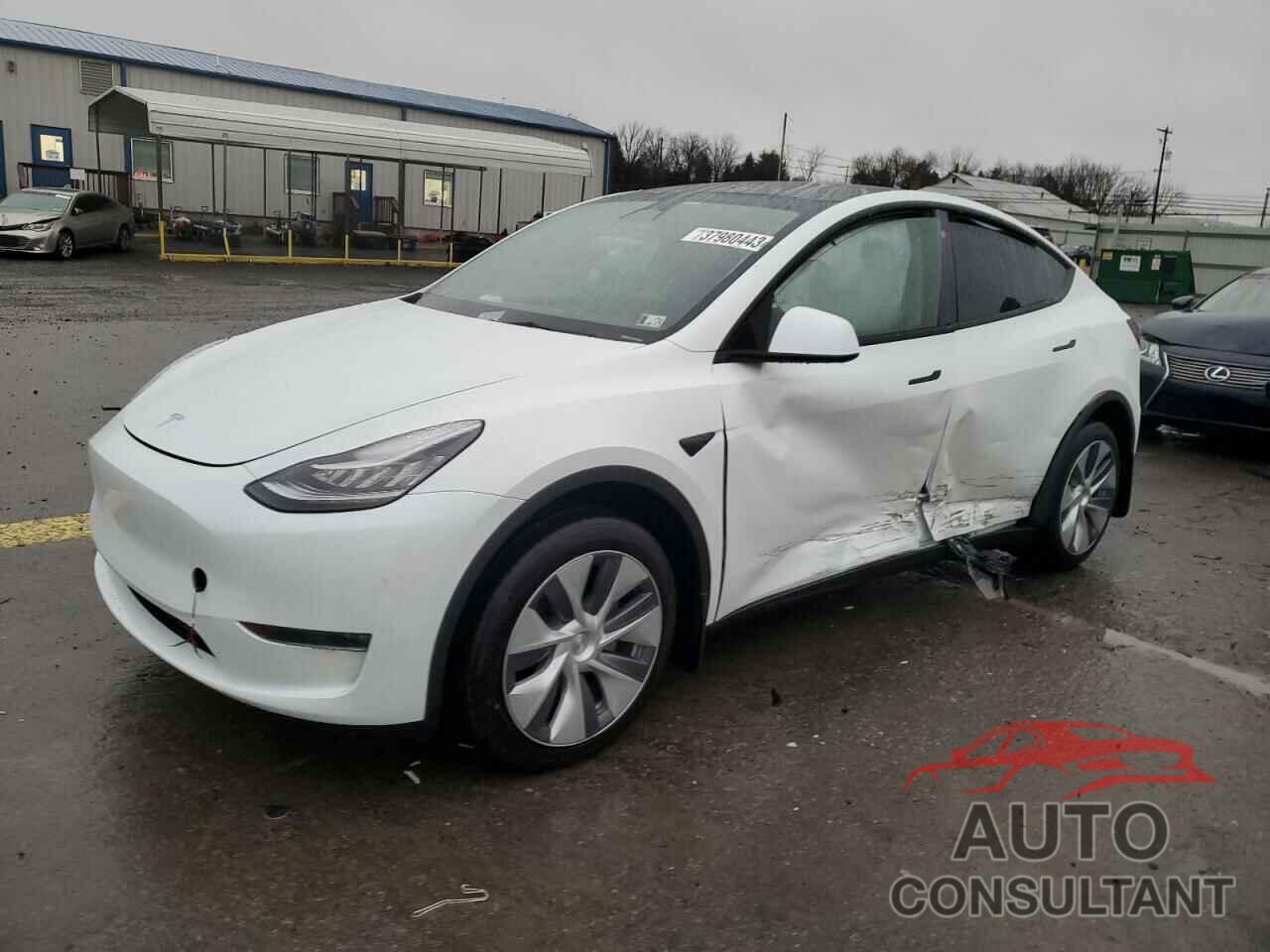 TESLA MODEL Y 2023 - 7SAYGDEE1PA042456