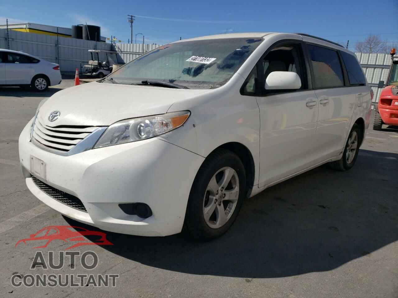 TOYOTA SIENNA 2017 - 5TDKZ3DC5HS825285