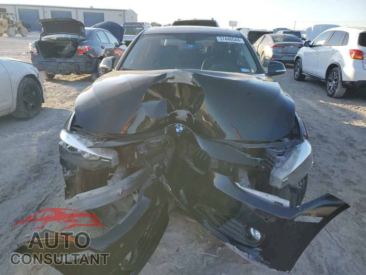 BMW 3 SERIES 2015 - WBA3A5C5XFF610991