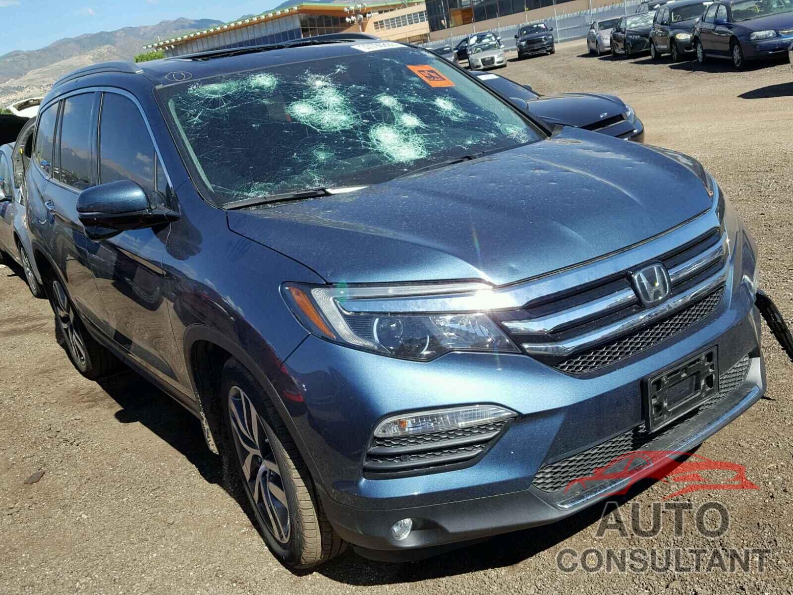 HONDA PILOT 2016 - 5FNYF6H99GB083625