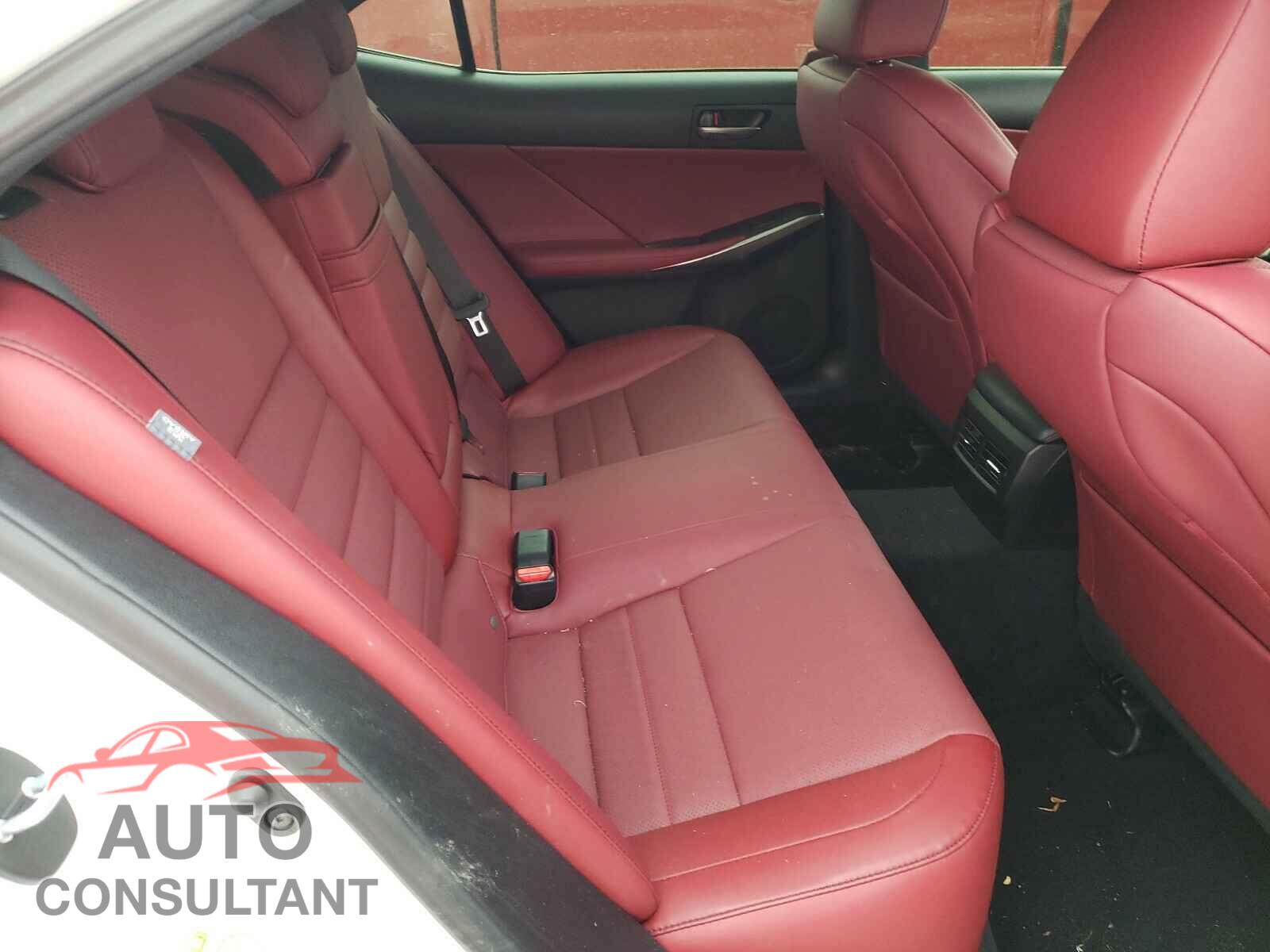 LEXUS IS 2019 - JTHBA1D2XK5084856