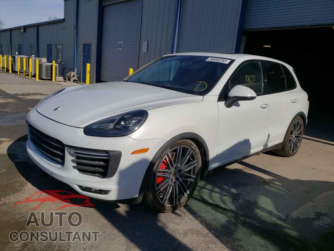 PORSCHE CAYENNE 2016 - WP1AC2A27GLA88107