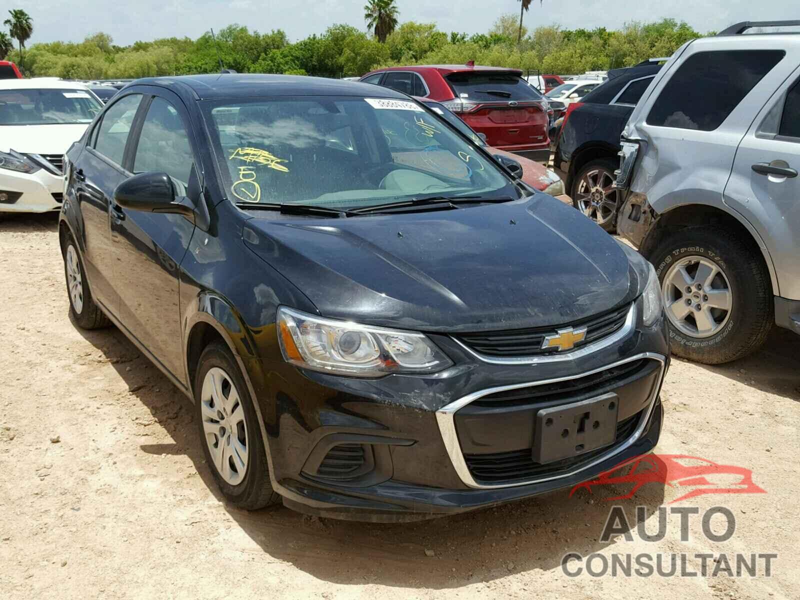 CHEVROLET SONIC 2017 - 1G1JB5SH6H4148097