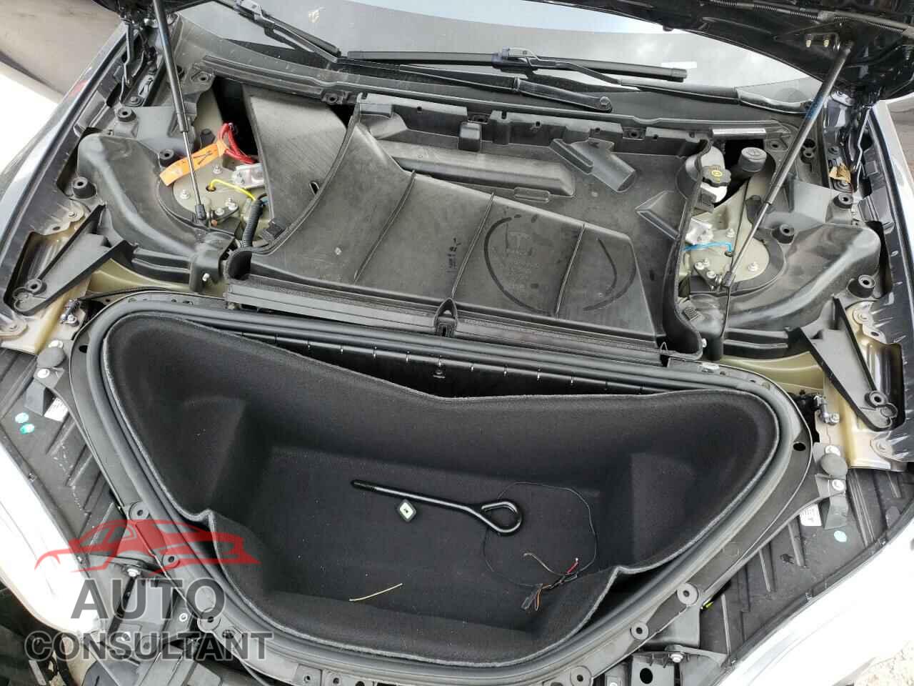 TESLA MODEL S 2020 - 5YJSA1E42LF352834
