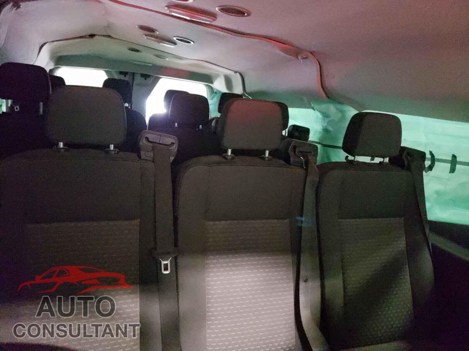 FORD TRANSIT CO 2020 - 1FBAX2Y84LKA26507