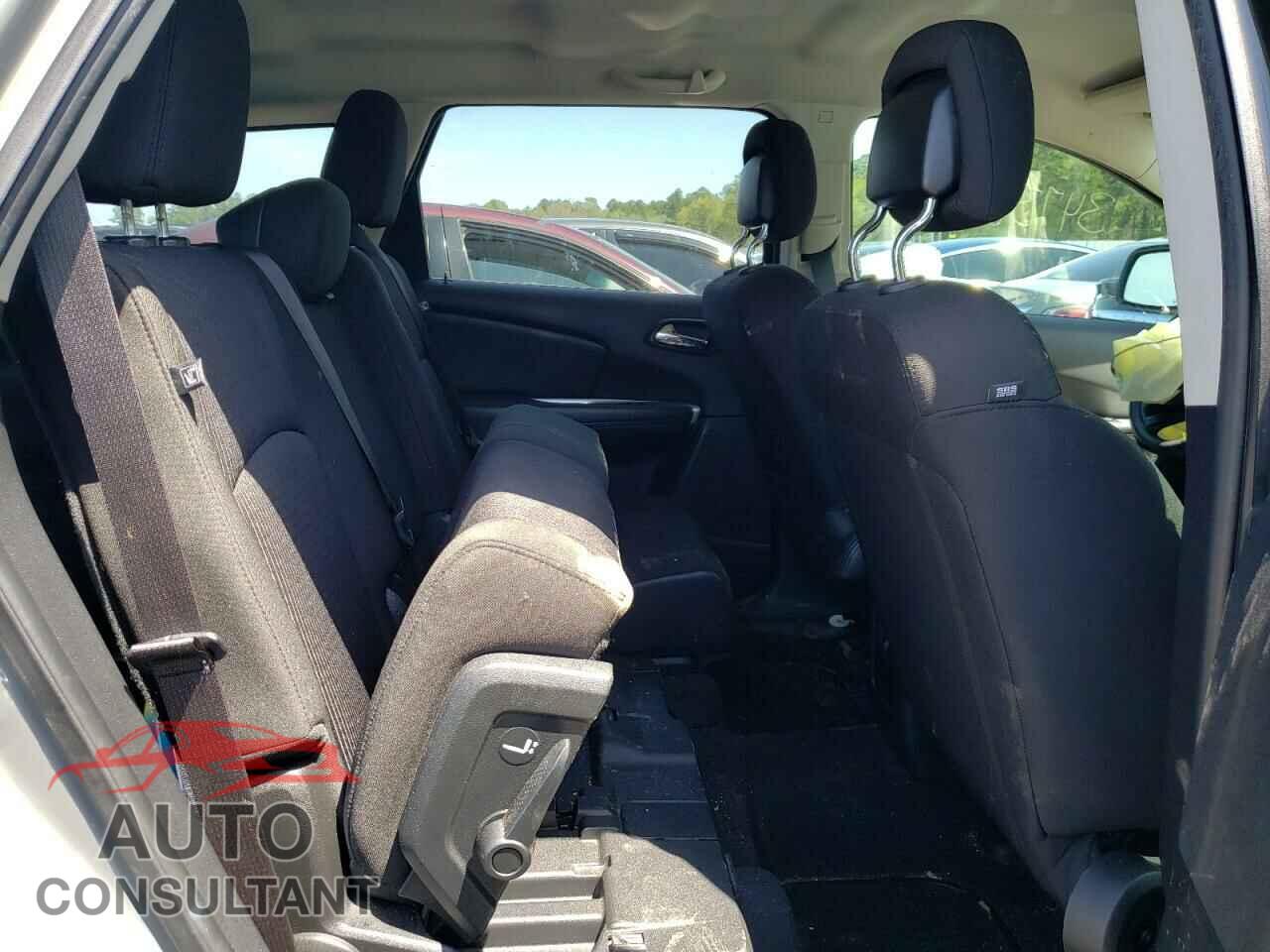 DODGE JOURNEY 2019 - 3C4PDCAB3KT747148