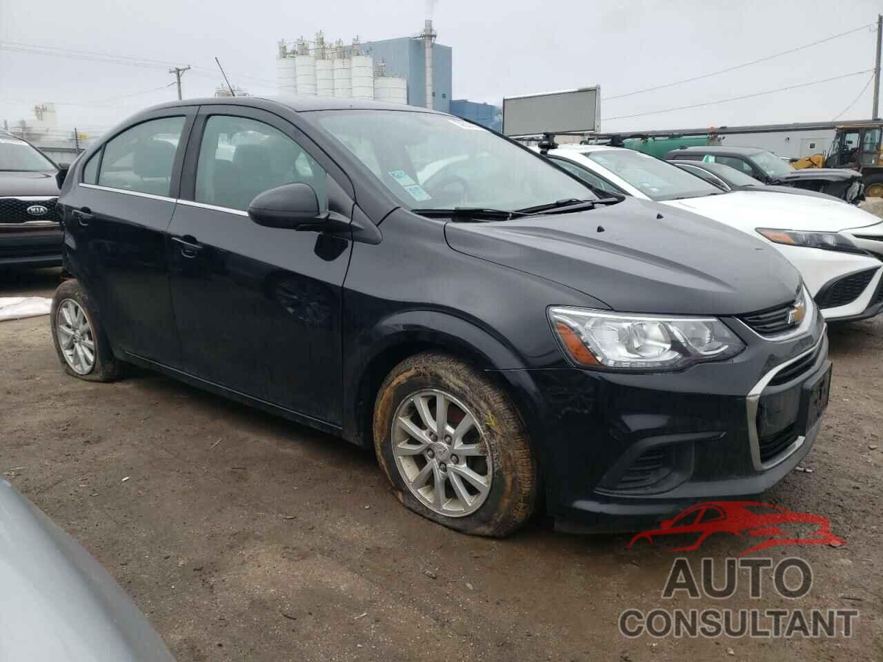 CHEVROLET SONIC 2018 - 1G1JD5SH3J4115140