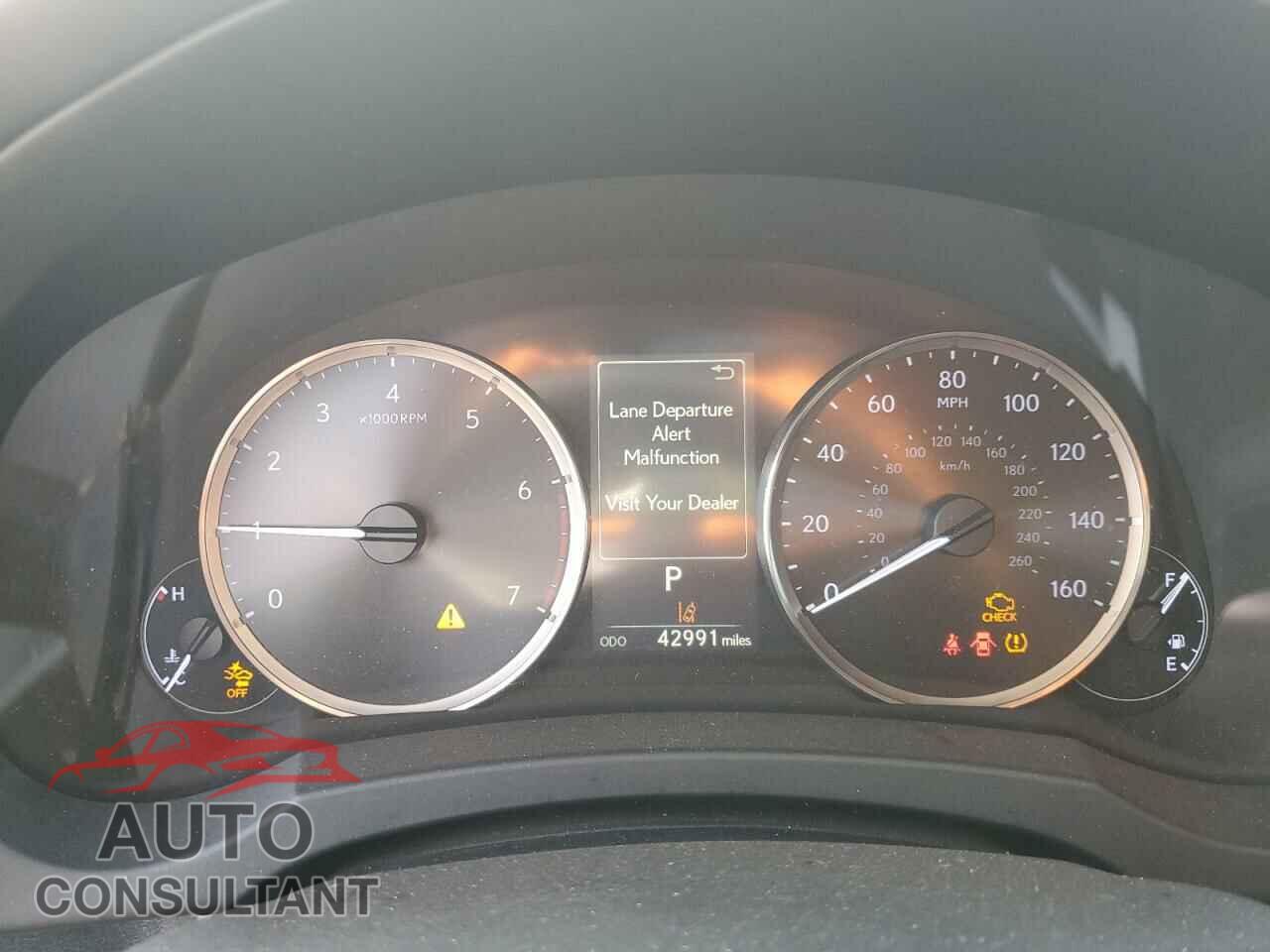 LEXUS IS 2019 - JTHBA1D24K5086473
